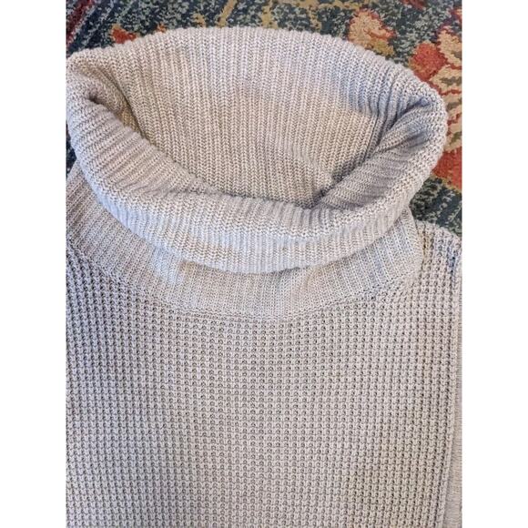 Ugg Shelby Short Sleeve Hi-Lo Tunic Sweater "Oatmeal" With Cowl Neck. Size Small - Picture 1 of 6